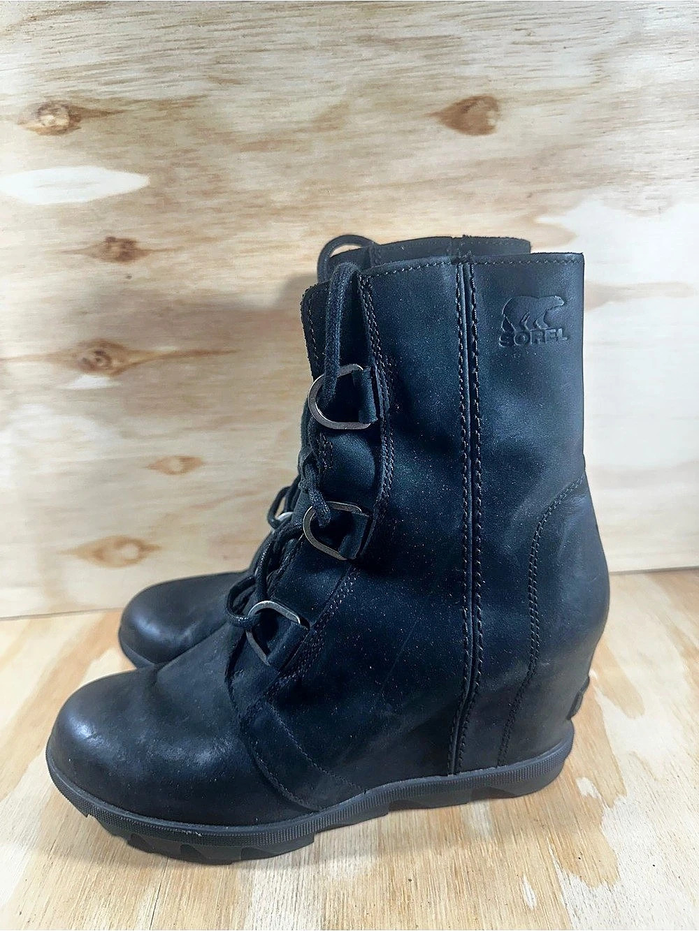 Sorel Joan of Arctic Wedge II Lace Black Wedge Boots US 9.5